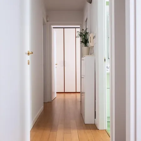 Bicamere In Centro Storico Apartamento